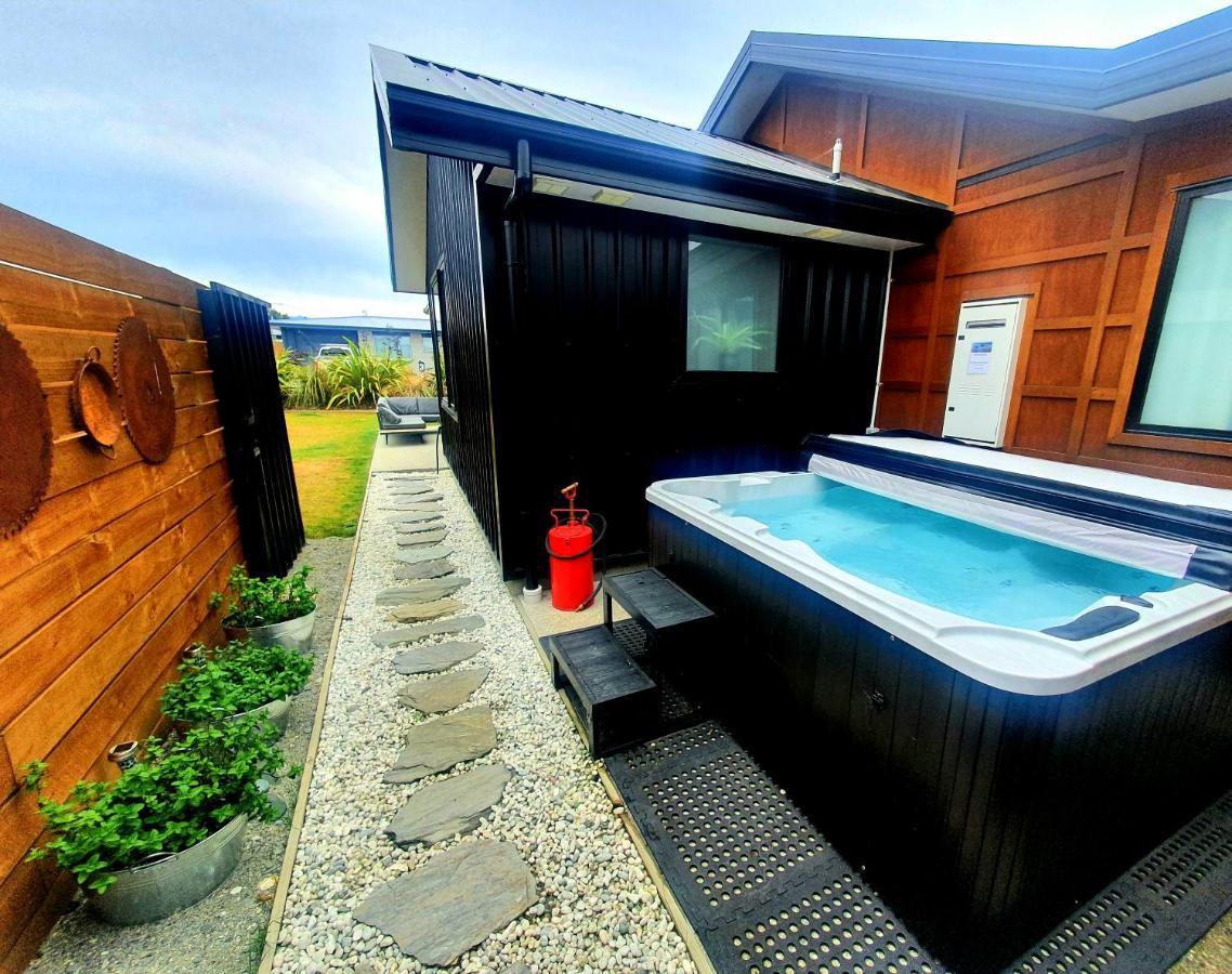 Hawea Heaven: Superking Beds + Hot Tub + Mountain Vila Wanaka Exterior foto